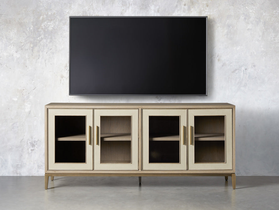 Classic Henry Media Console